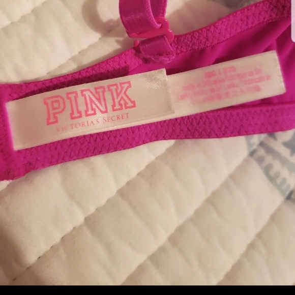 Victoria's Secret Pink push up bra - Picture 3 of 3